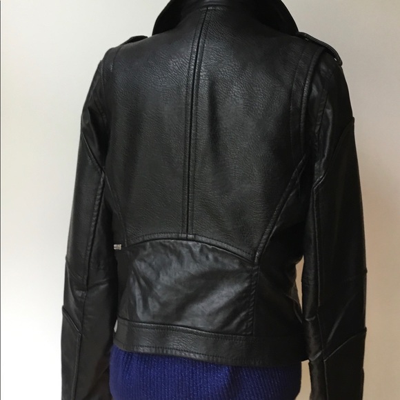Faux leather jacket size small - Picture 3 of 5